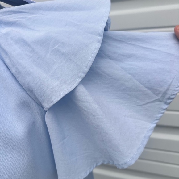 TCEC Light Blue Ruffle Sleeve  Boutique top size S - Picture 2 of 7